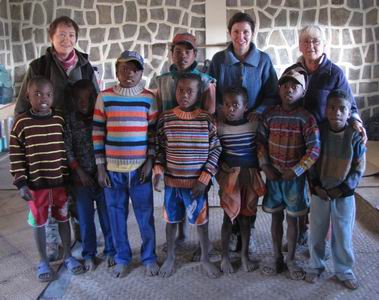 Babakoto - Distribution des pulls en 2012.jpg